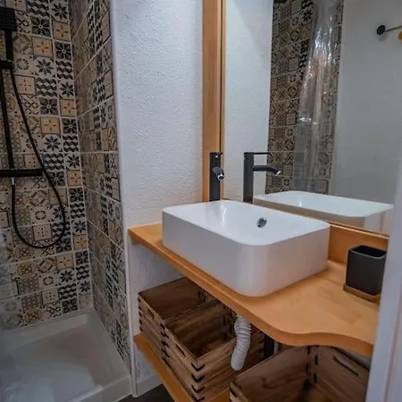 Chaleureux Face Au Port Sta Lucia, Tout A Pieds, Wifi Apartment Saint-Raphael (Var)